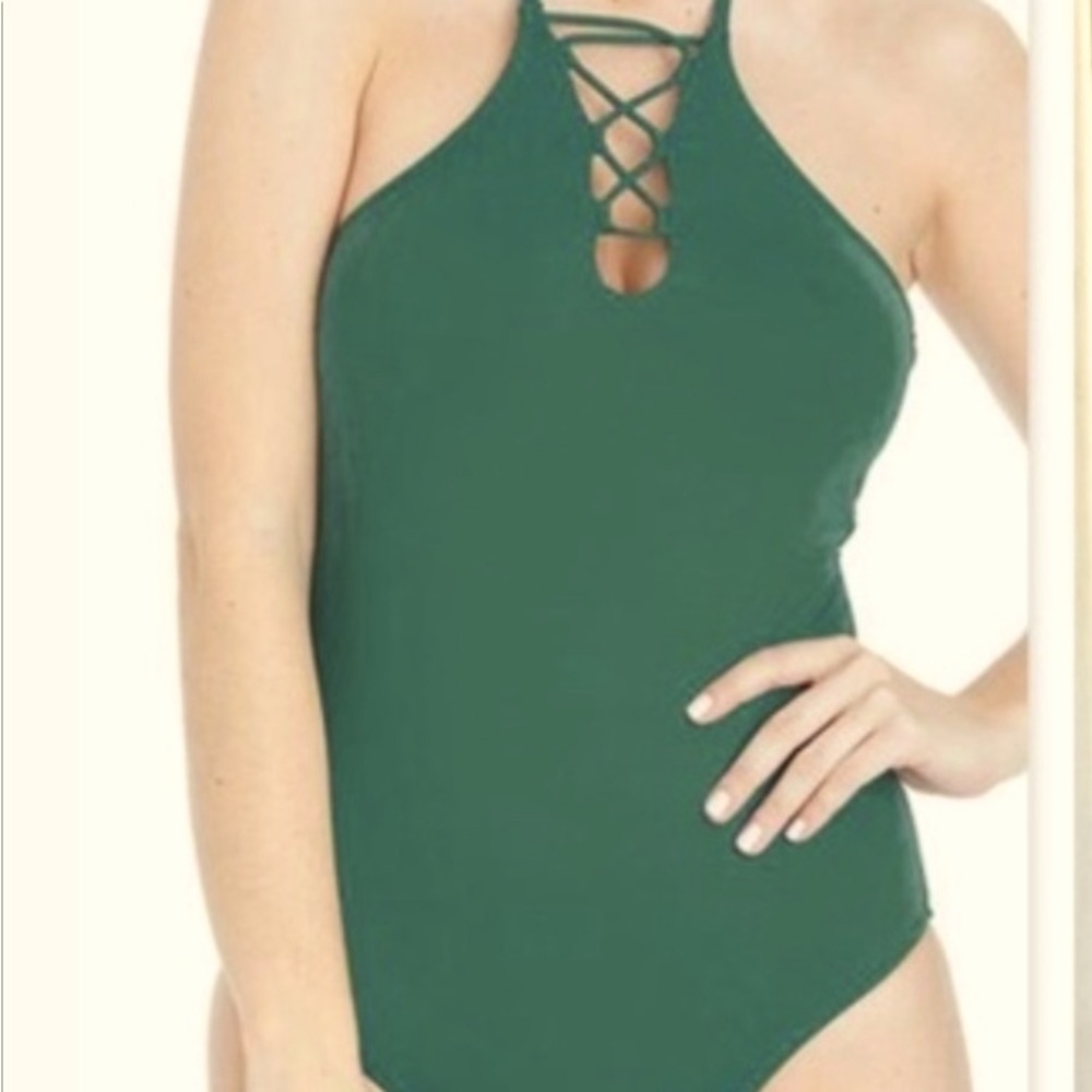 Leilani One Piece Swimsuit - Size 14 - Picture 1 of 7